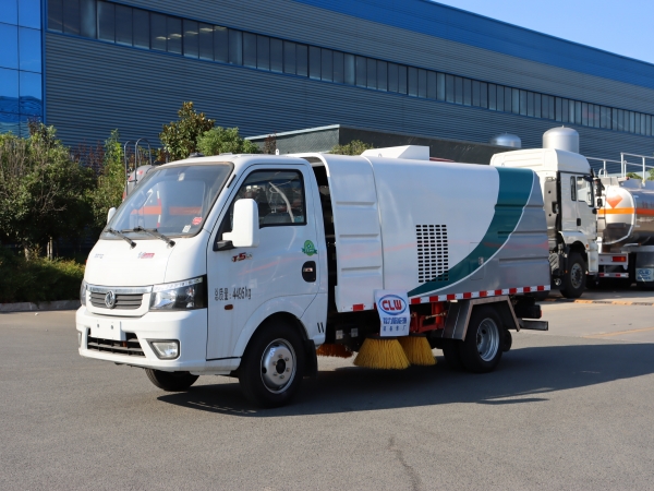 途逸純電動掃路車